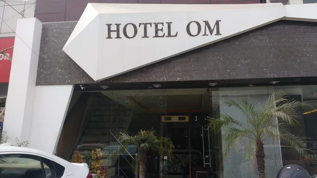 Hotel Om International