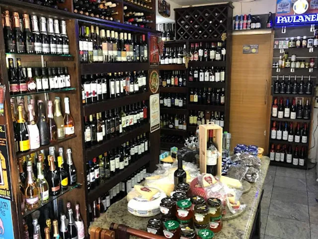 LUSO Adega e Delicatessen