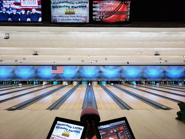 Lauderdale Lanes