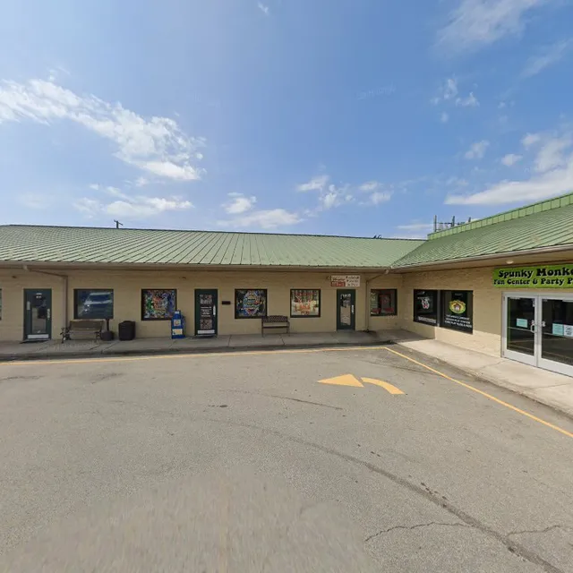 SHINDIGZ BAR & GRILL