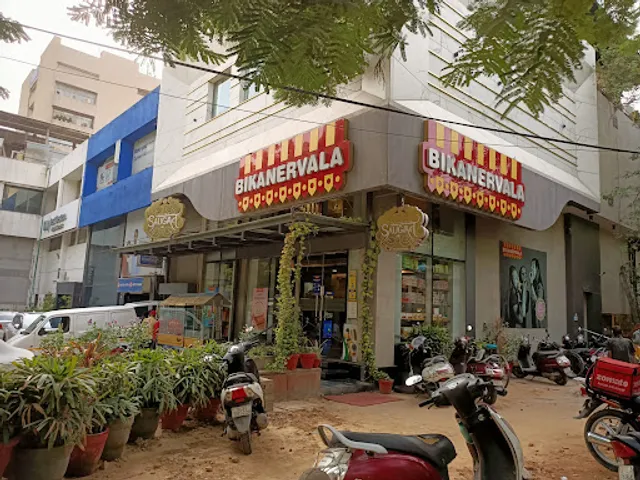 Bikanervala | GK-II Savitri Cinema Delhi