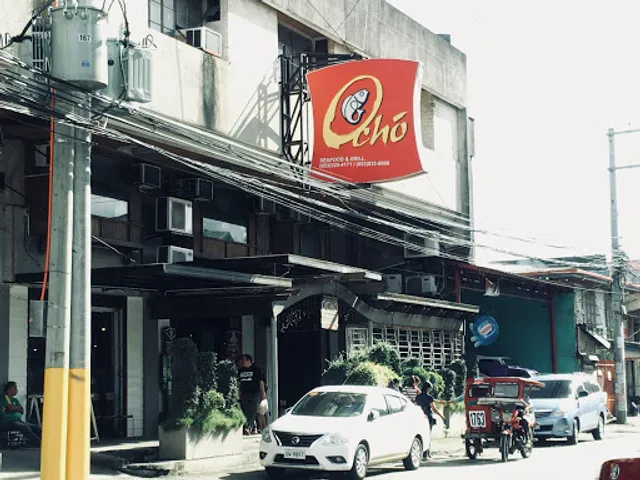 Ochó Seafood and Grill