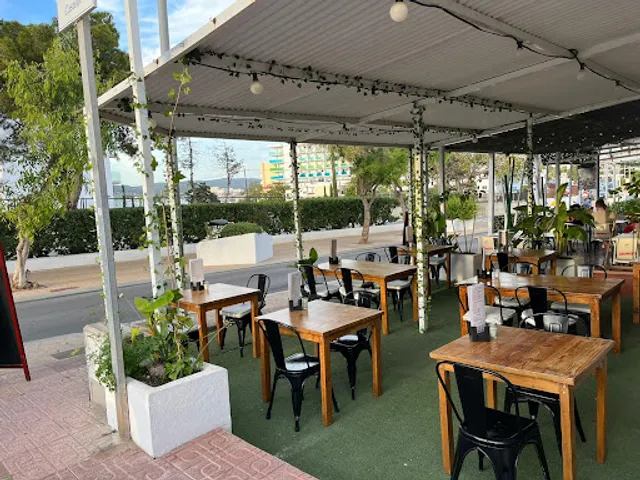 KUGO RESTAURANTE SUSHI & JAPO