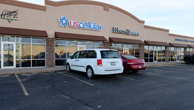 Authorized Retailer UScellular & T-Mobile