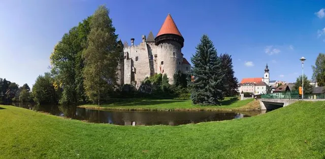 Burg Heidenreichstein