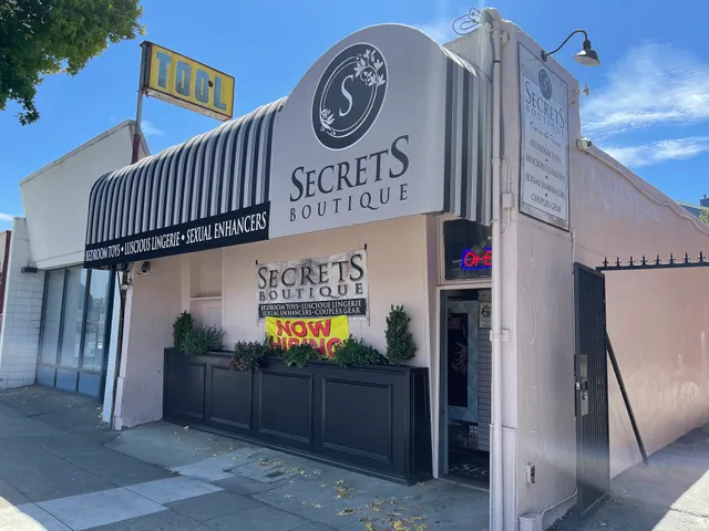 Secrets Boutique - El Cerrito