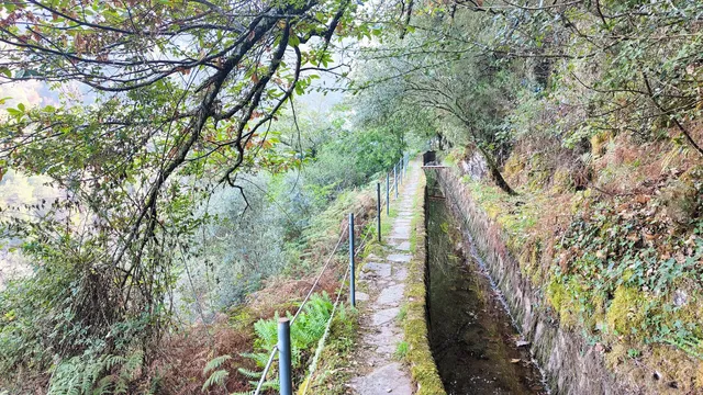 PR3 LSA Rota da Levada (início Castelo da Lousã)