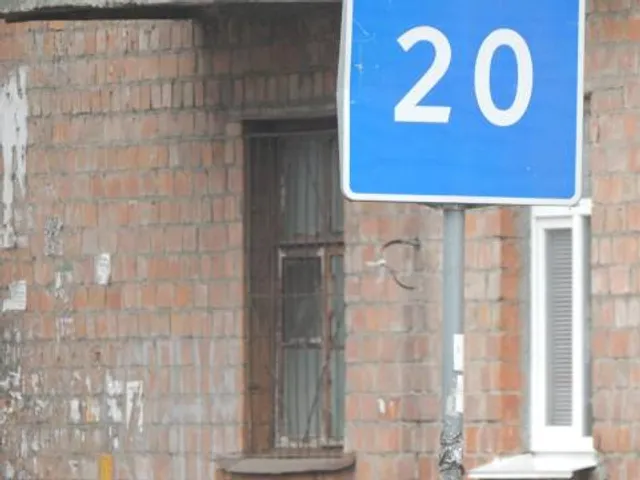 The World's Littlest Skyscraper