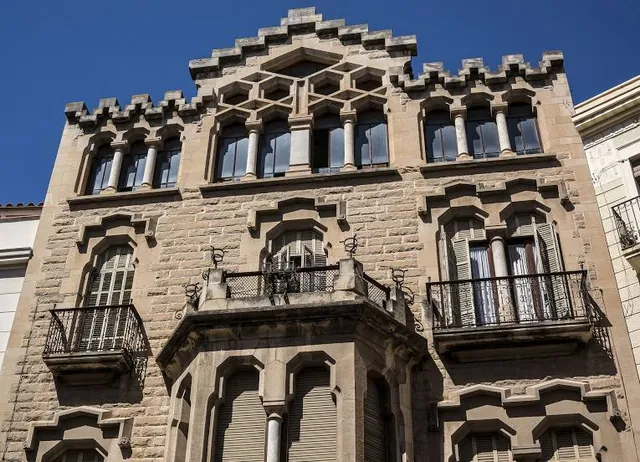 Gaudí Museum & Tourist Office