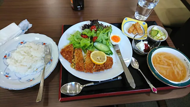 甘味茶房にじ色