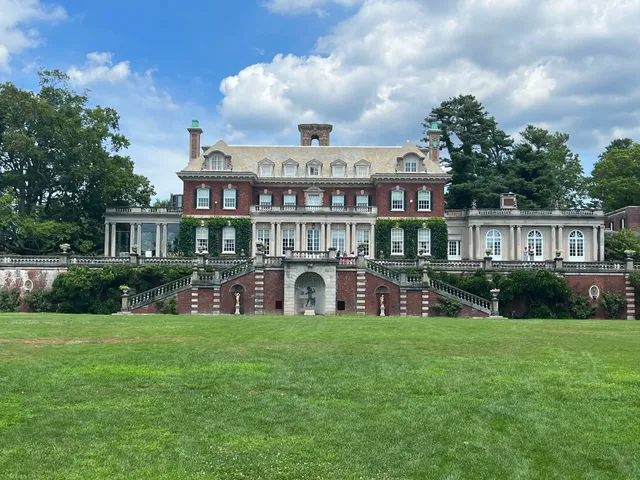 Old Westbury Gardens