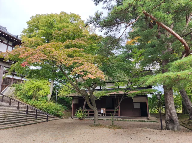 Omonogashira-gobansho Guard House
