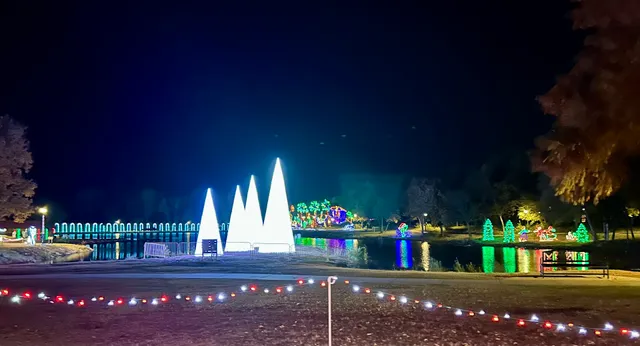 Yukon Christmas in the Park