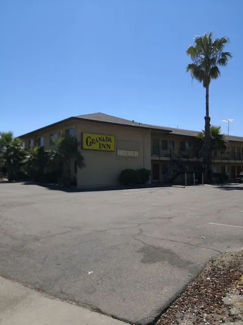 Granada Inn