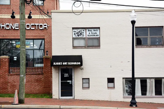 Right On! Records - Used/Vintage Vinyl