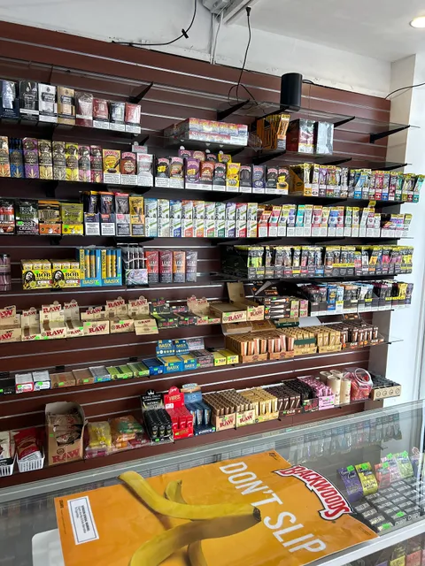 Greenleaf Tobacco & Vape