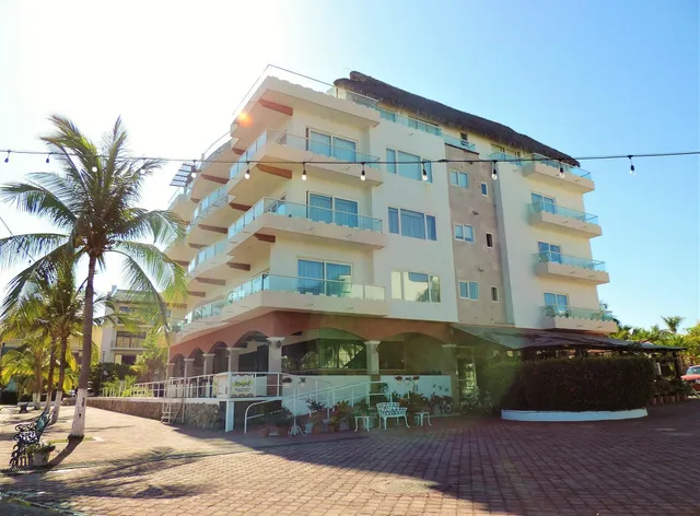 Hotel Boutique Marina Banderas Suites