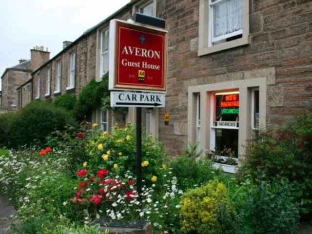 Averon House Bed & Breakfast