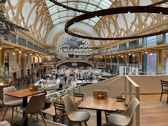 ANTOON VAN DYCK BRASSERIE