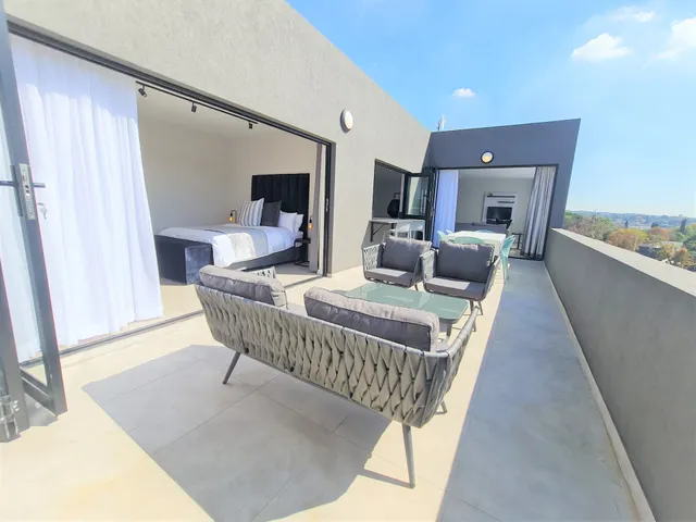 MINT Apartments Greenside