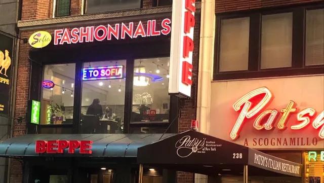 Sofia's Fashion Nails