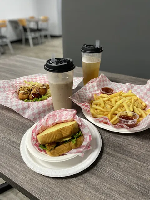 Kalasha Bubble Tea & Chicken