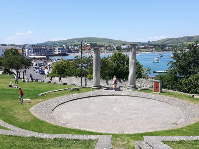 Prince Albert Gardens