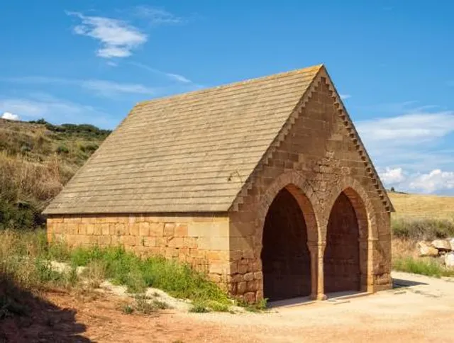 Fuente Medieval-Erdi aroko itturria ( Medieval Fountain )