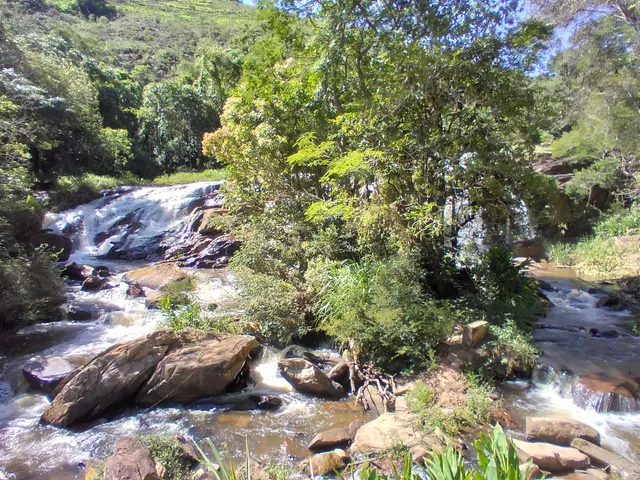 Cachoeira Ninho da Águia