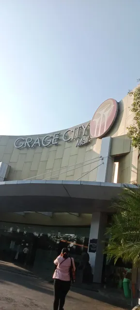 Grage City Mall Entrace