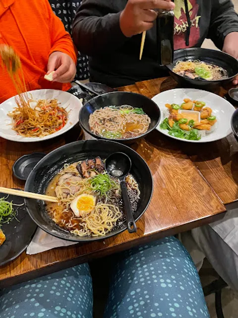 DARUMA Sushi/Roll/Noodle