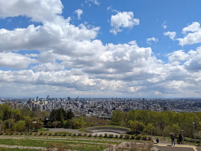 旭山記念公園レストハウスぽるく