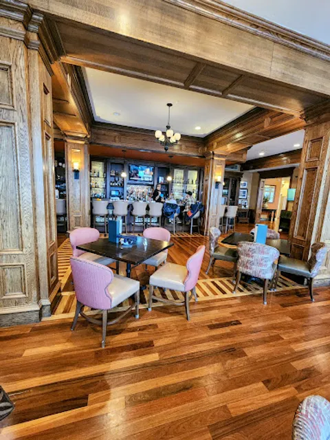 Caldwell's Lobby Bar