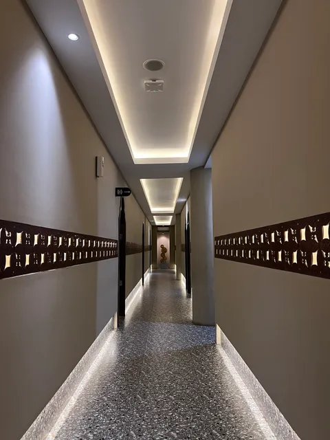 The Infinity Massage Penuin