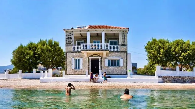 Potokaki Beach House