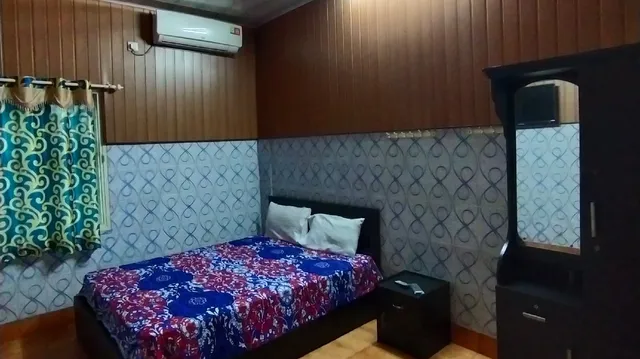 Sannidhi Tourist Home