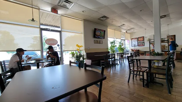 RENDANG & CO - Indonesian Bistro