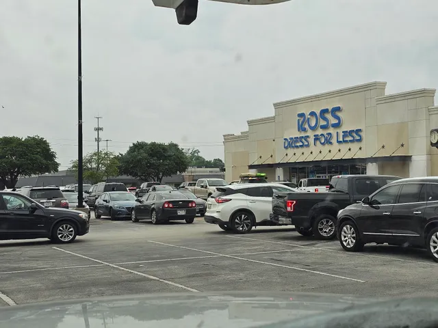 Broadway Market Center