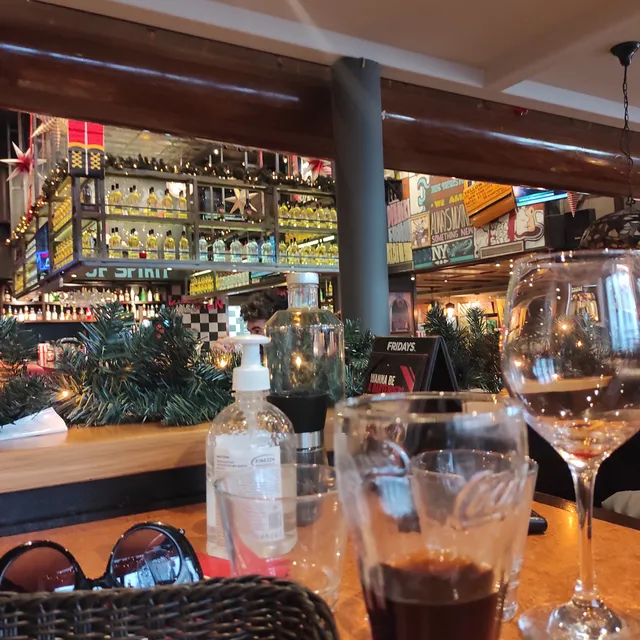 TGI Fridays Κολωνάκι