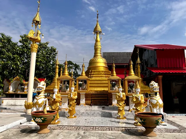 Wat Pa Tha Sai
