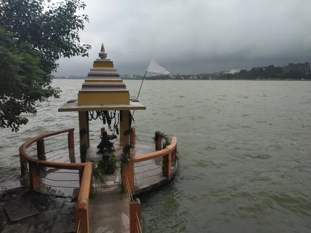 Mandir Sheetal Das Ki Bagiya