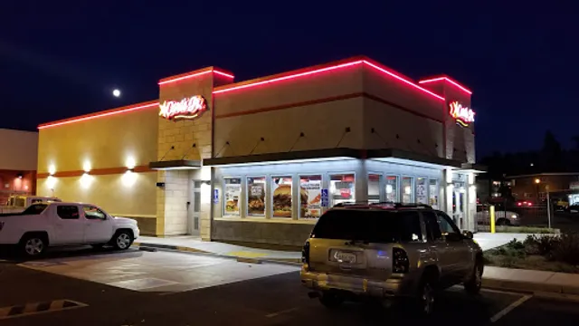 Carl’s Jr.