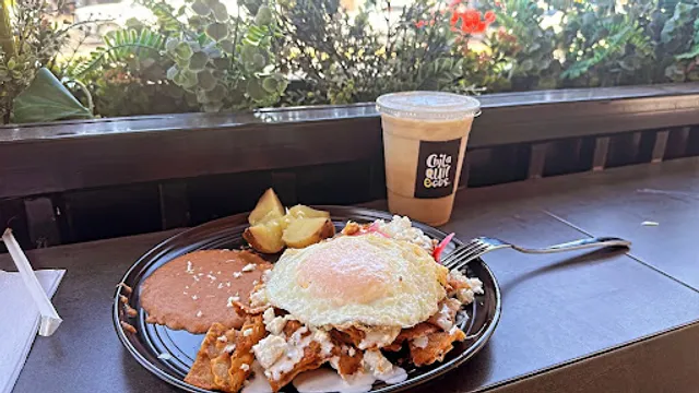 Chilaquileggs