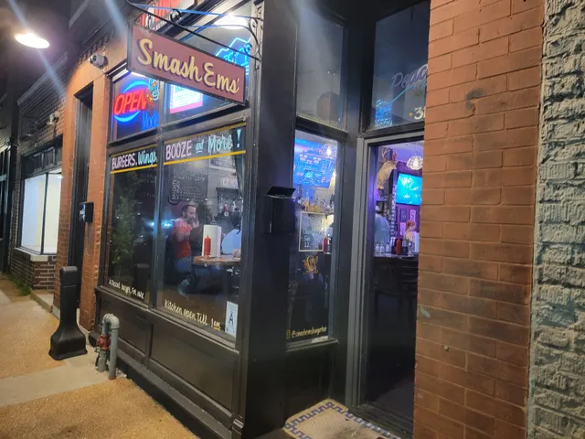 SmashEm's Burger Bar