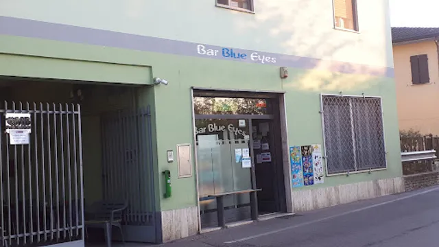 Bar Blue Eyes