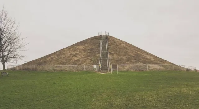 Miamisburg Mound Park