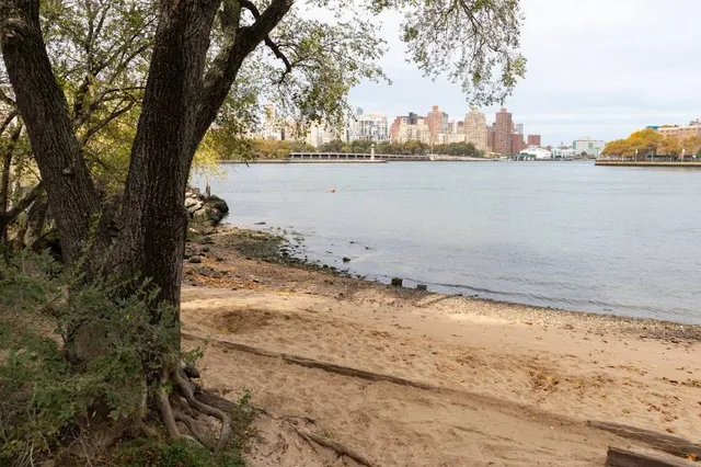 Hallett's Cove Beach