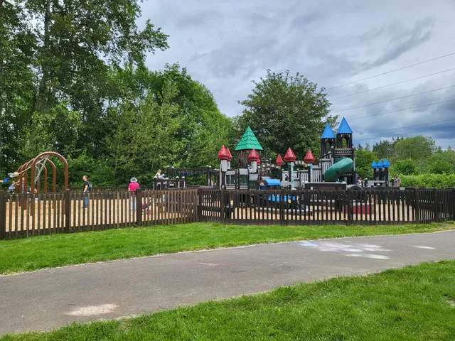 North Rose Hill Woodlands Park