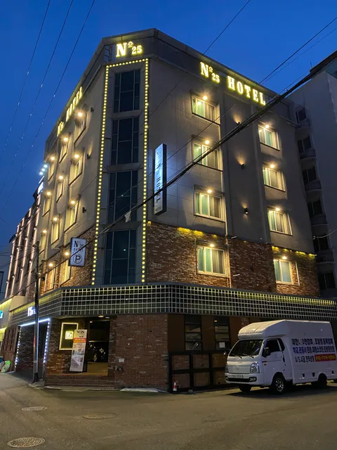 No25 Hotel