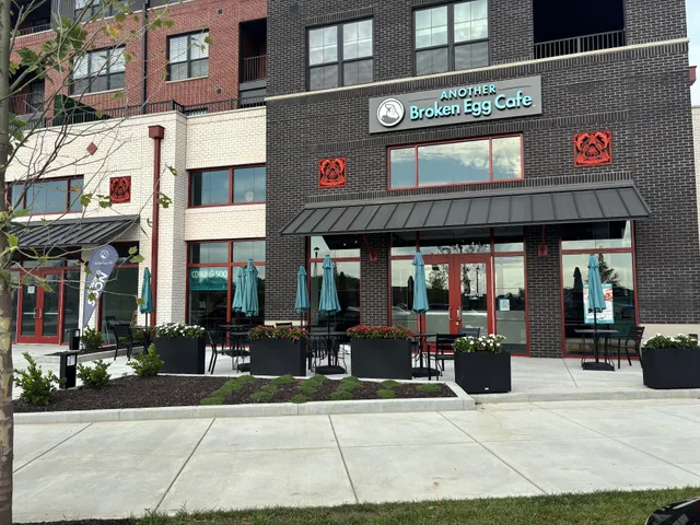 Another Broken Egg Cafe